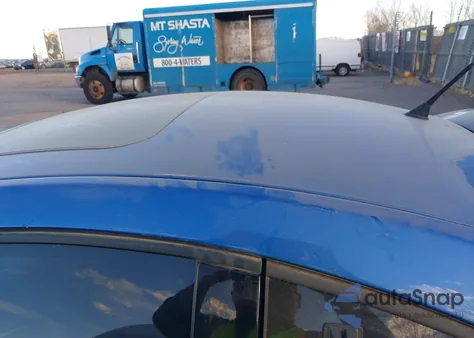 2000 Volkswagen New Beetle Gls 1.8L Turbo z USA, uszkodzony, nr VIN 3VWCD21C5YM462176